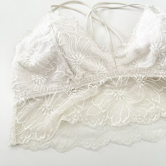 Gilly Hicks Laced Bralette Size S Top Double Straps Ivory Romantic Cute Sexy - Picture 3 of 10